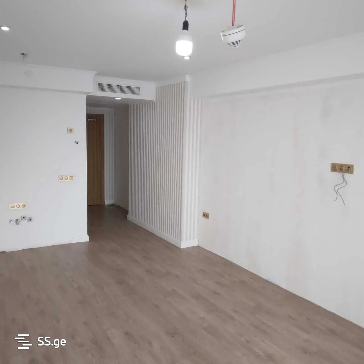 1 room Flat For Sale. Batumi · 3