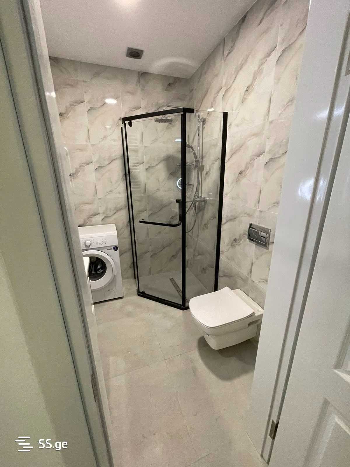 1 room Flat For Sale. Batumi · 8/11