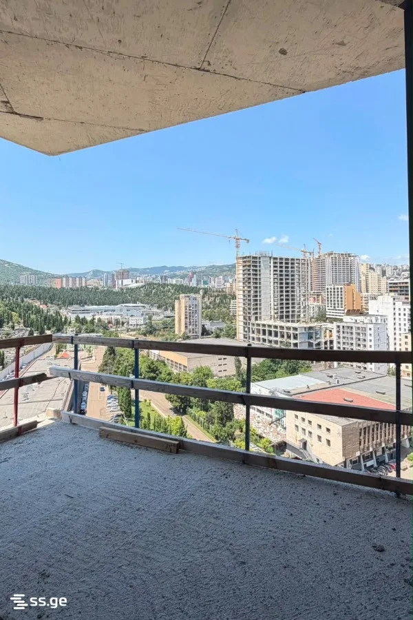 3 room Flat For Sale. Saburtalo · 4/7