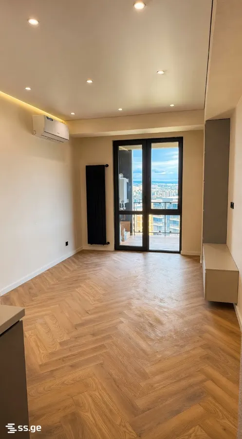 2 room Flat For Sale. Ortachala