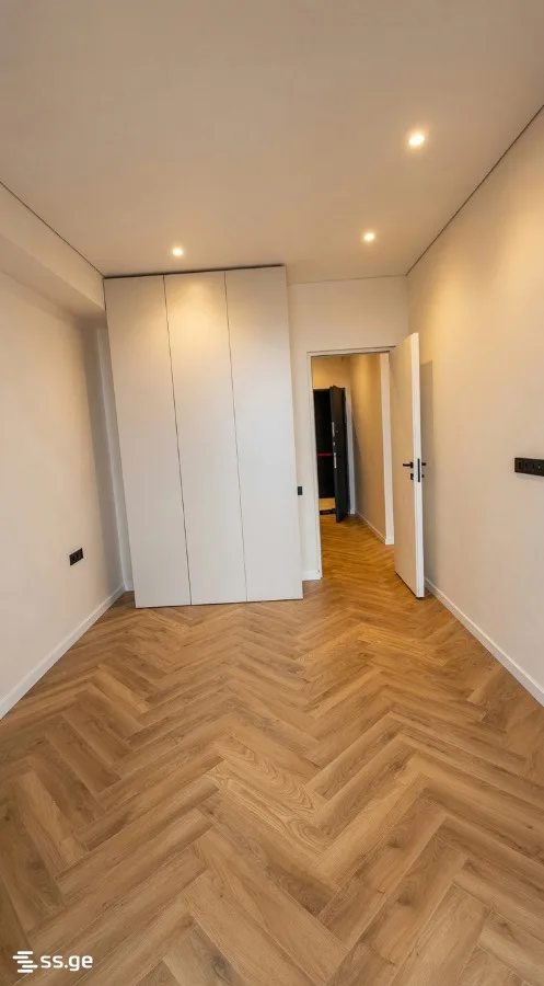 2 room Flat For Sale. Ortachala · 7/10