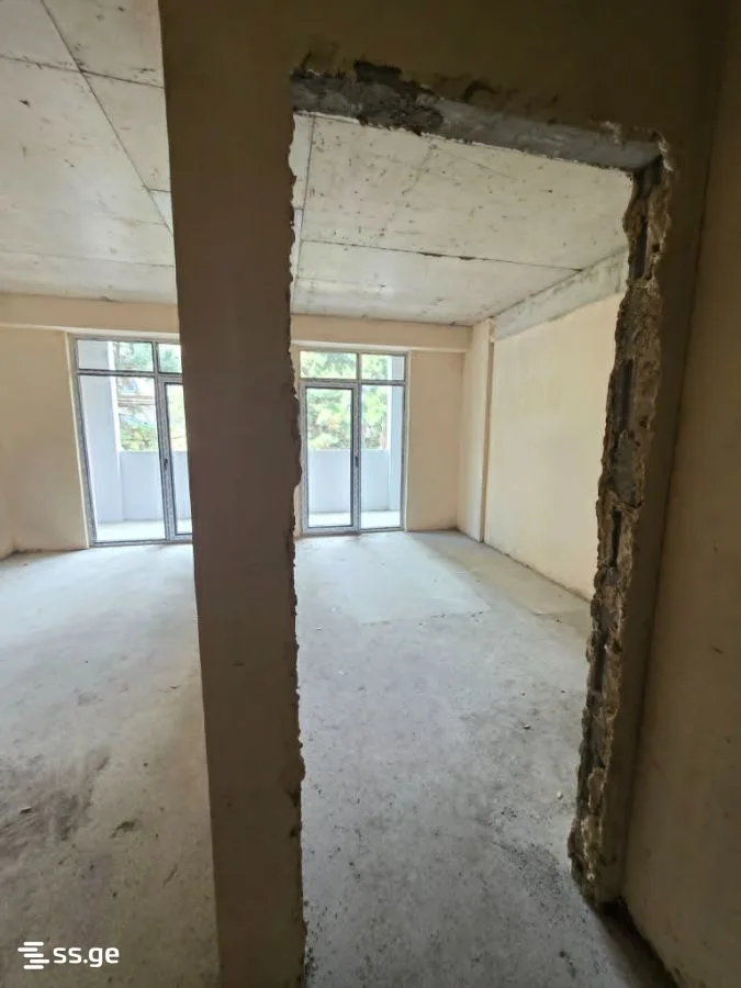 2 room Flat For Sale. Saburtalo · 4/8
