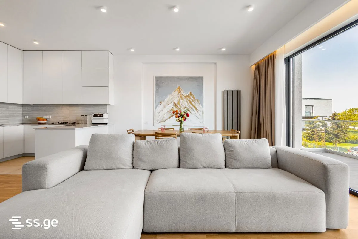 3 room Flat For Sale. Ortachala · 4/12