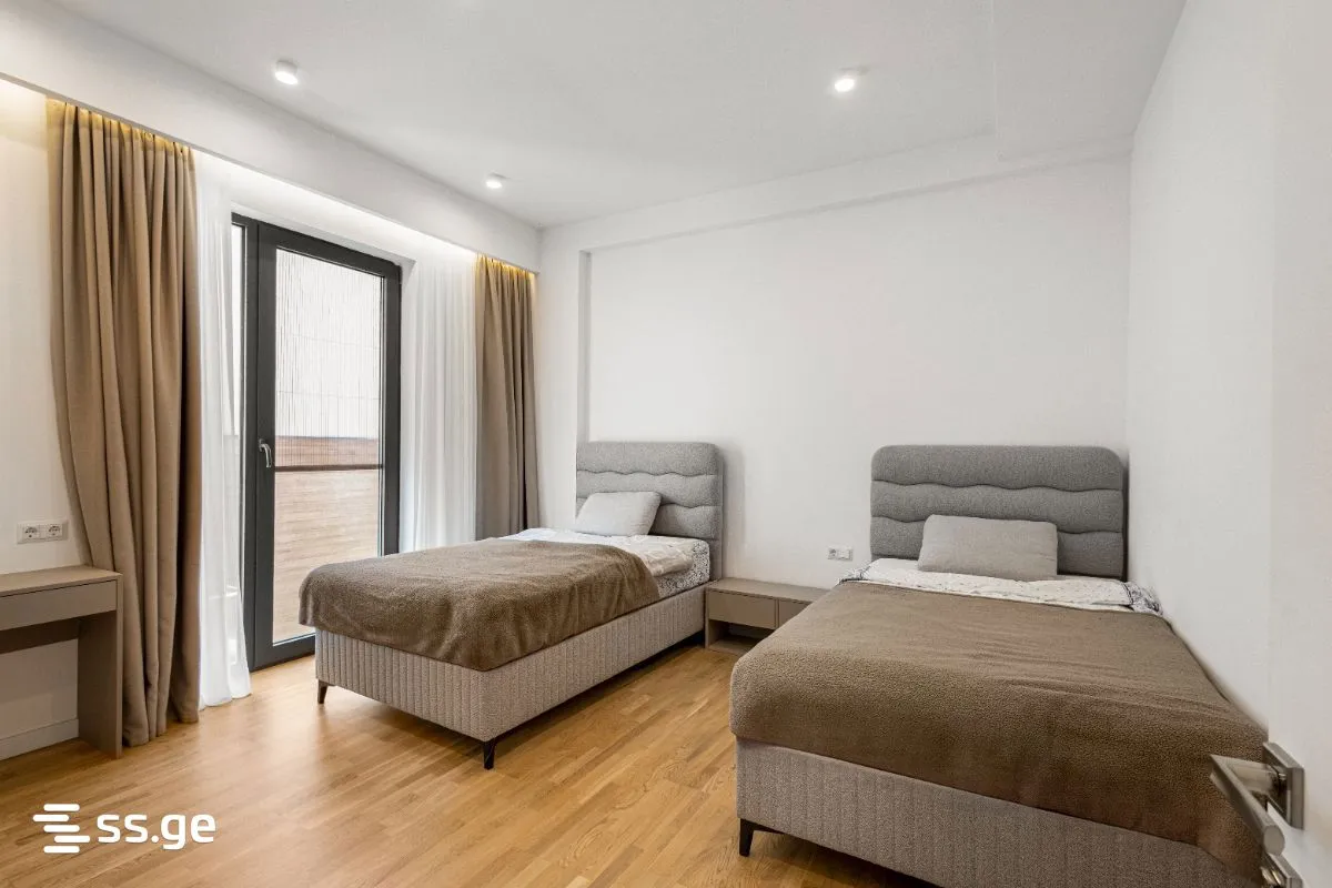 3 room Flat For Sale. Ortachala · 8