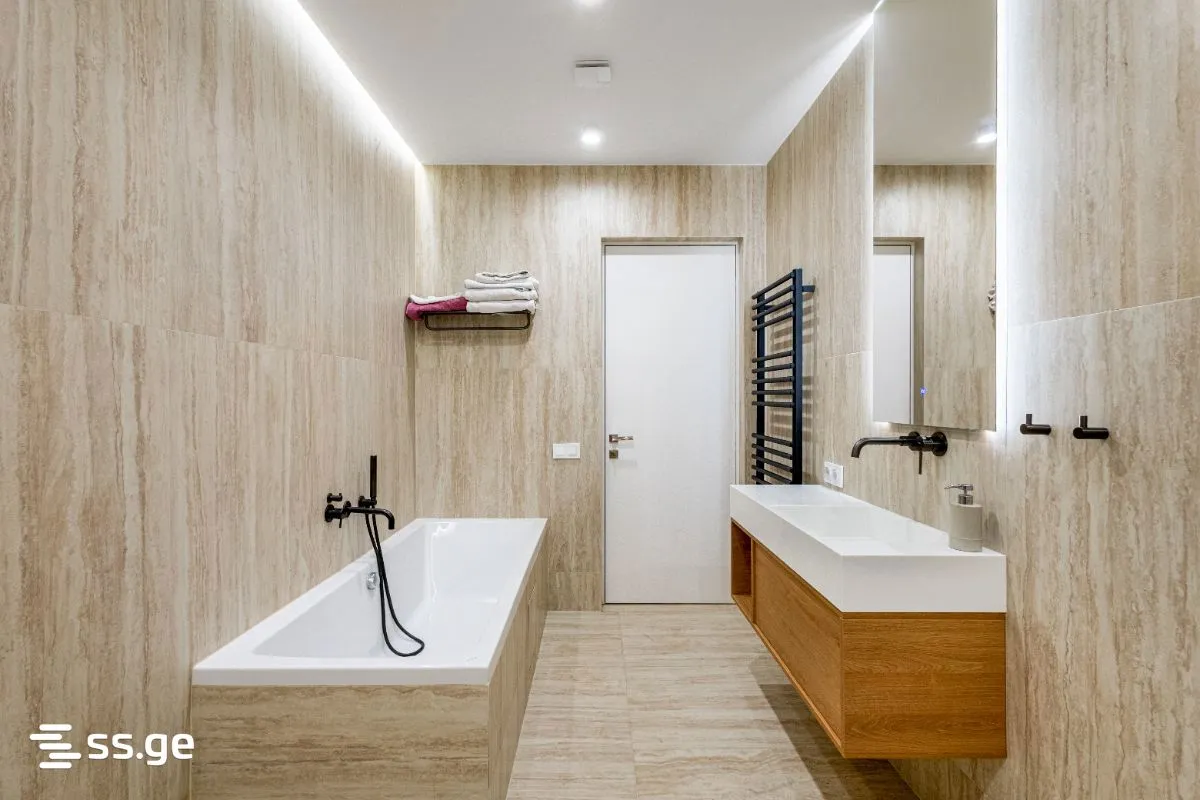 3 room Flat For Sale. Ortachala · 11