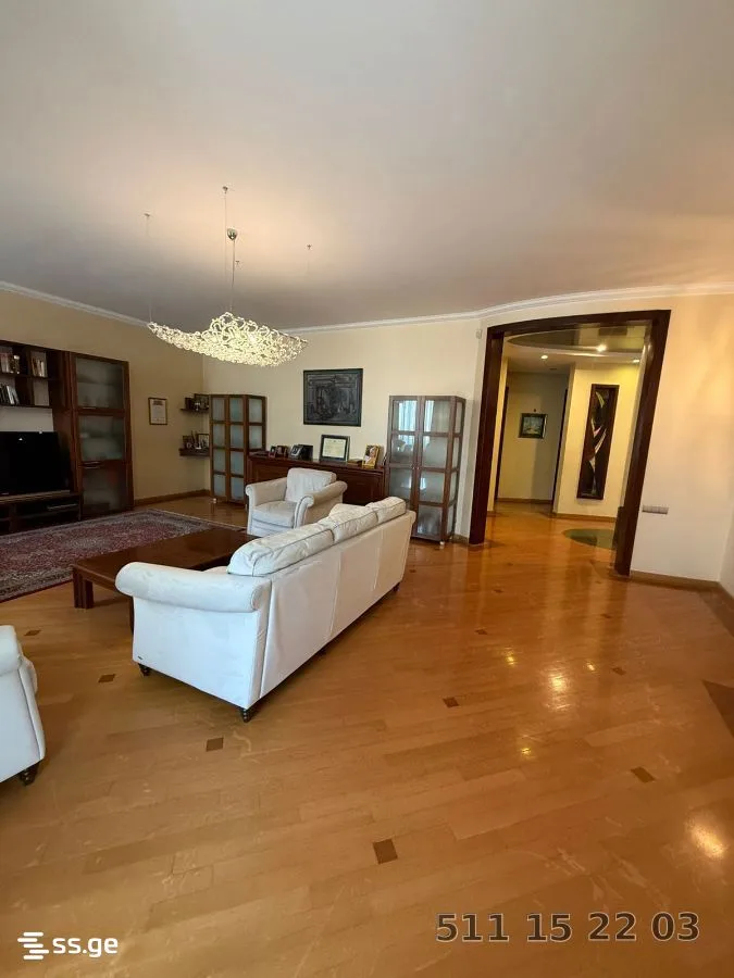 5 room Flat For Sale. Vake · 7/11