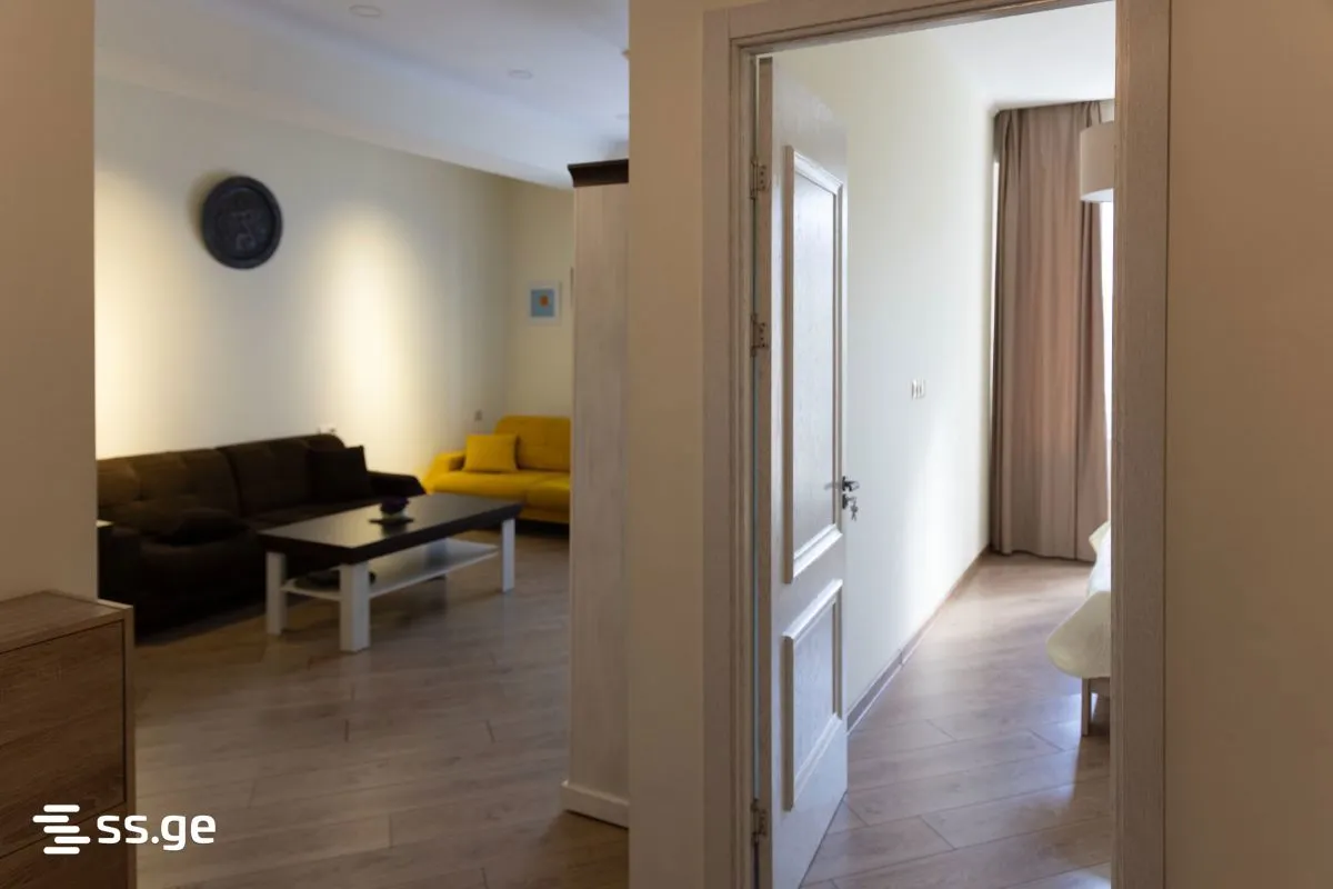 2 room Flat For Rent. Saburtalo · 3