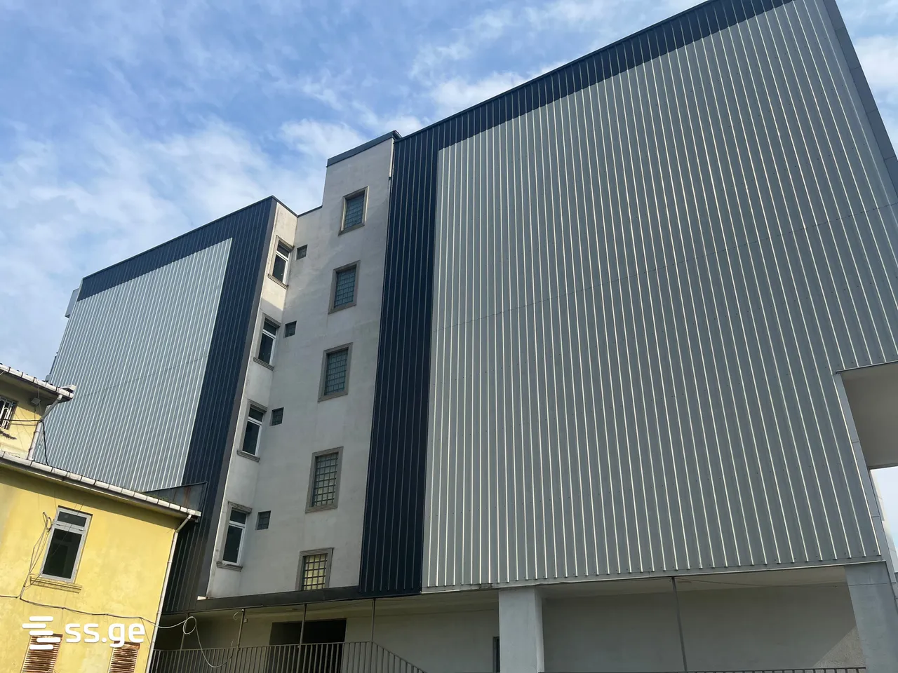 2 room Flat For Sale. Batumi · 2