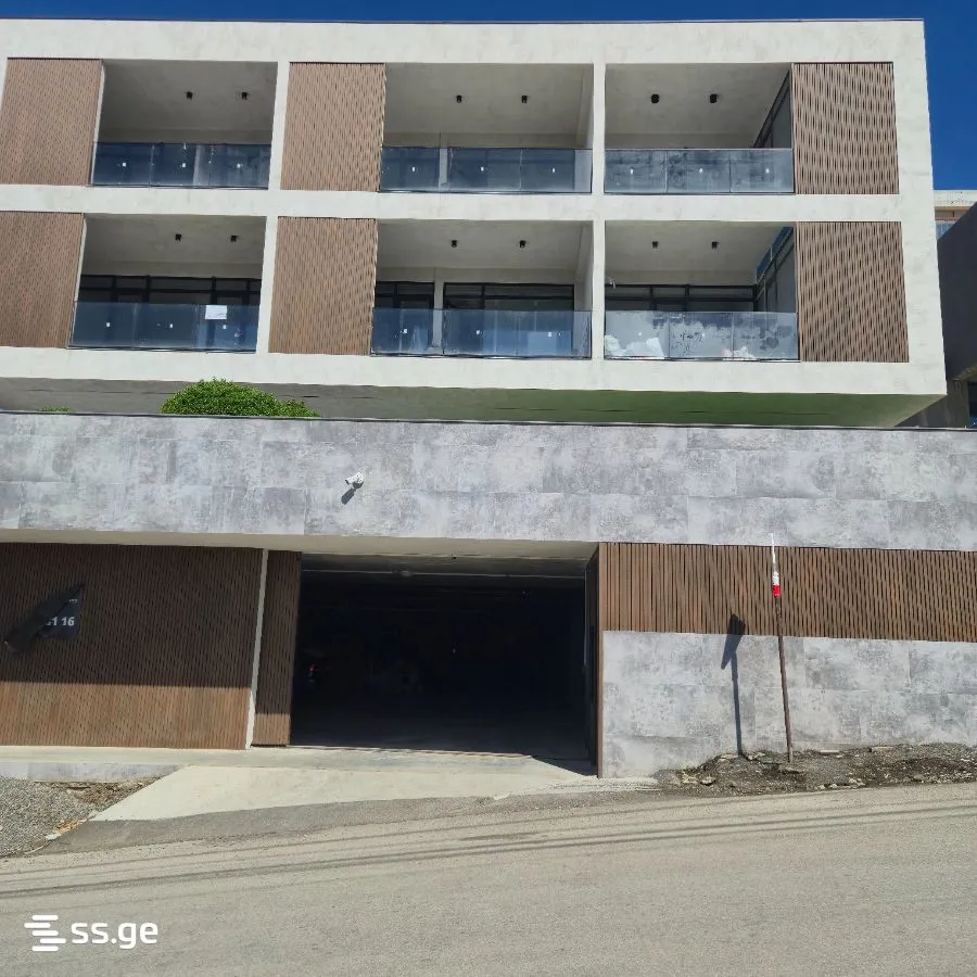 4 room Flat For Sale. Lisi lake · 4