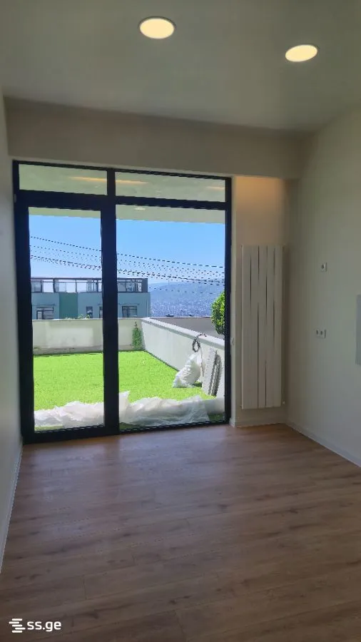 4 room Flat For Sale. Lisi lake · 12