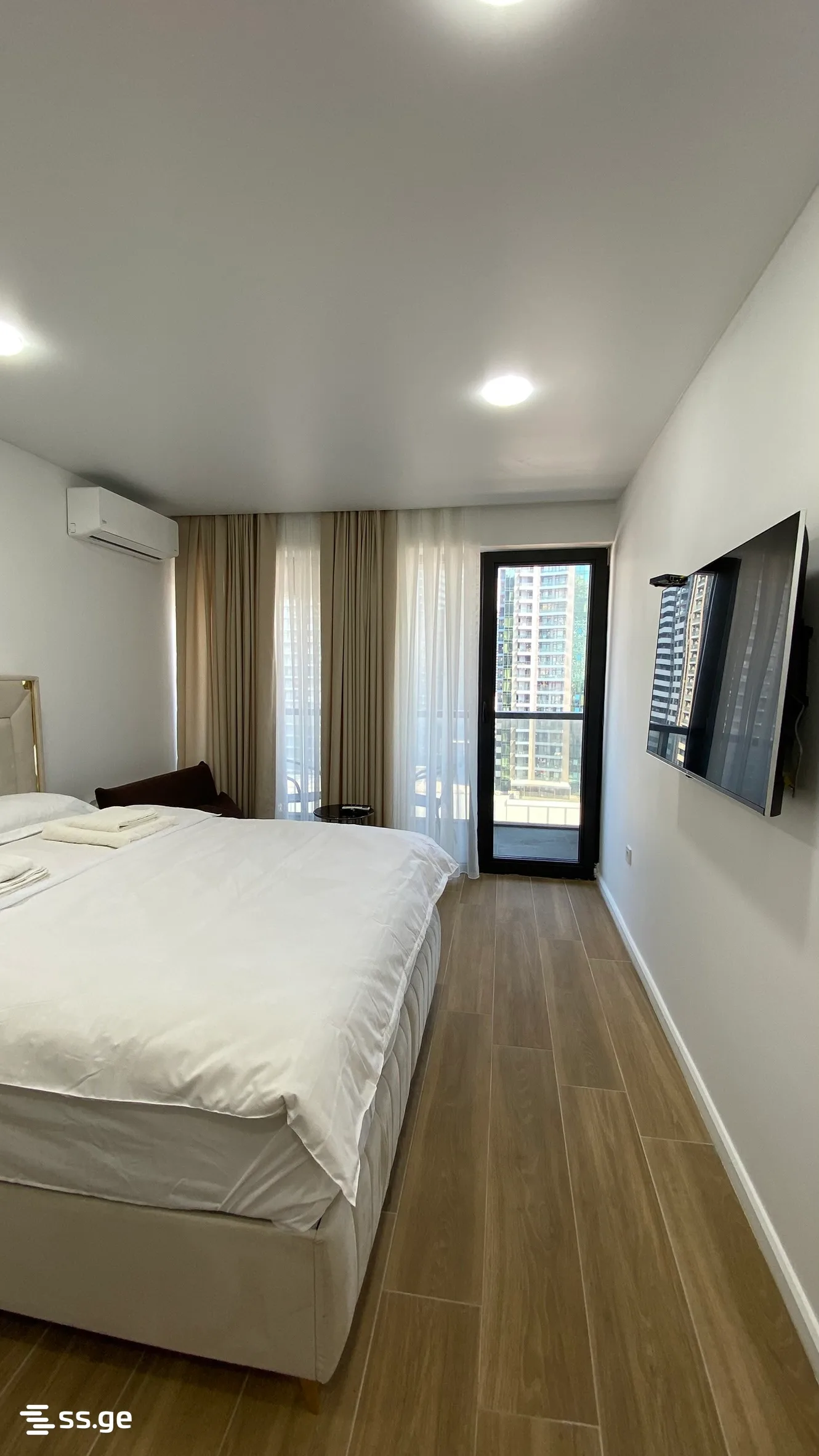 1 room Flat For Sale. Batumi · 5/8