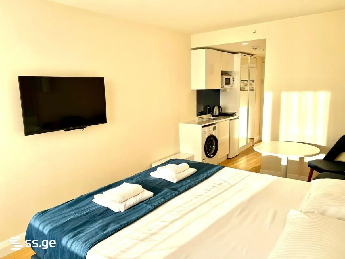 1 room Flat For Sale. Batumi · 4