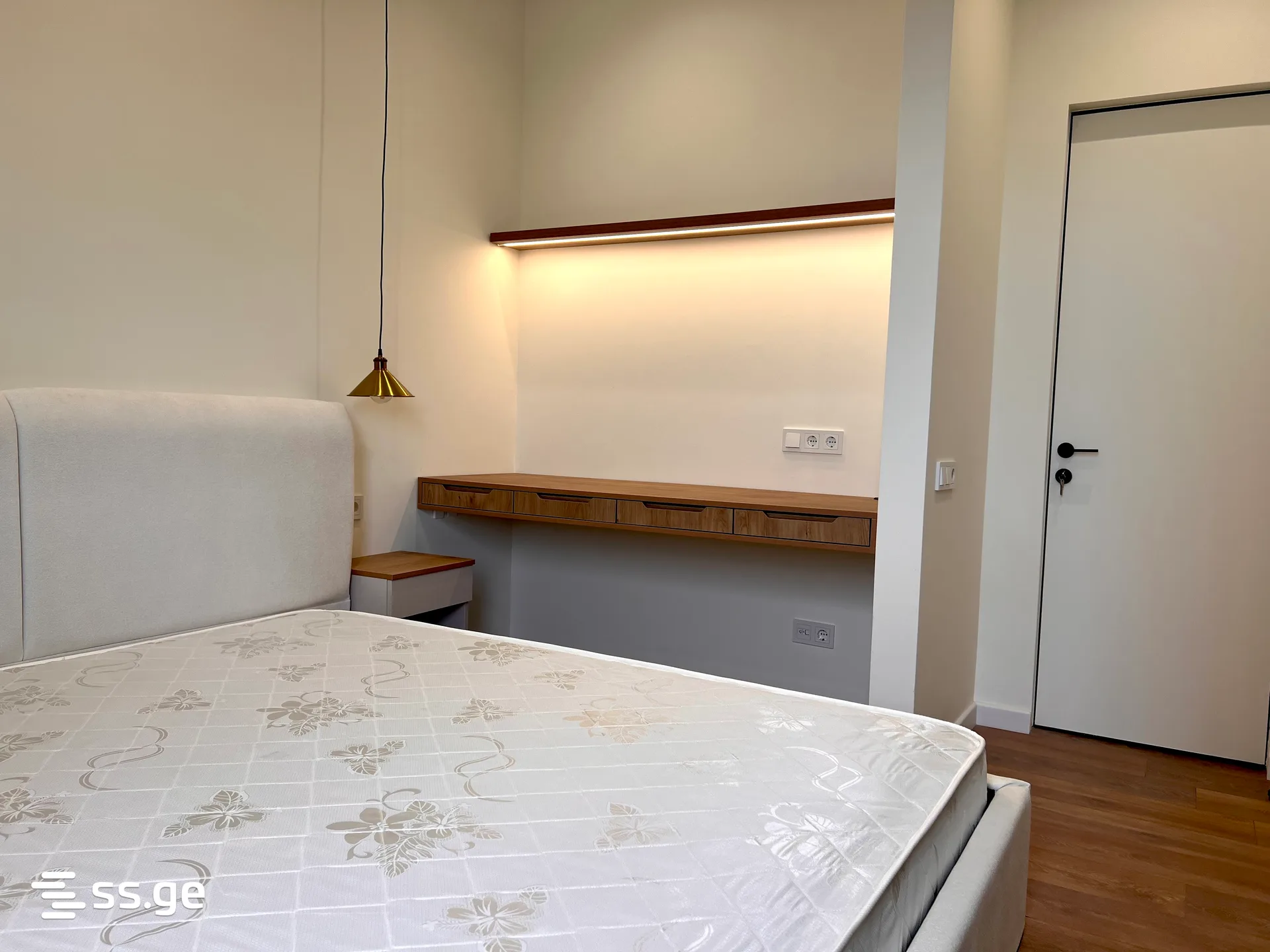 Premium 2-Bedroom Apartment for Sale in m², Saburtalo · 8/12
