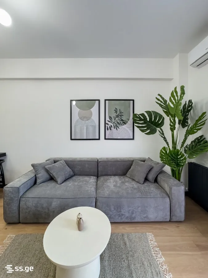2 room Flat For Sale. Saburtalo · 3