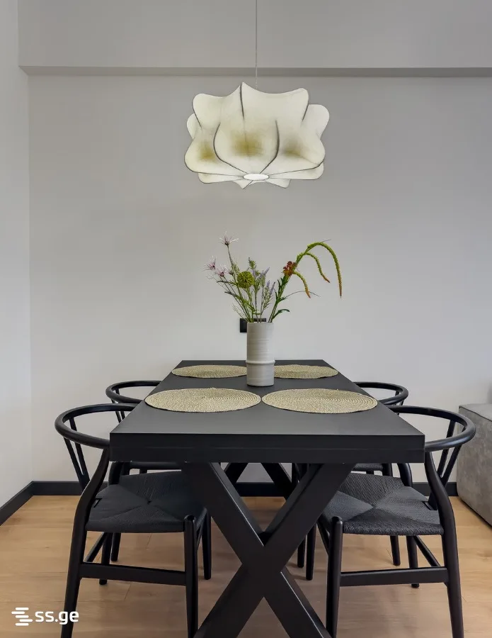 2 room Flat For Sale. Saburtalo · 4/12