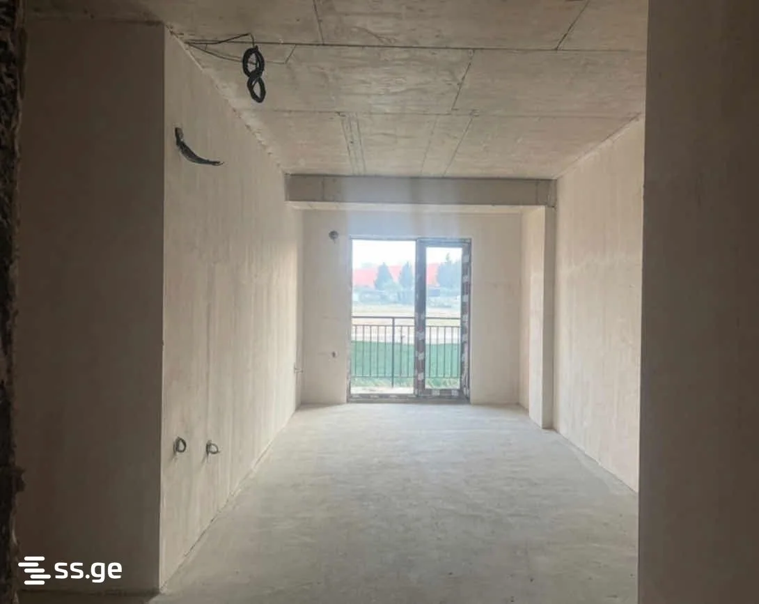 1 room Flat For Sale. Digomi · 1/4