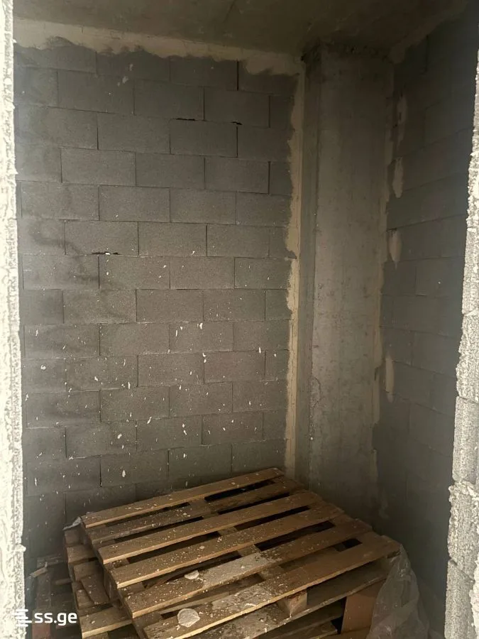 1 room Flat For Sale. Digomi · 2/4
