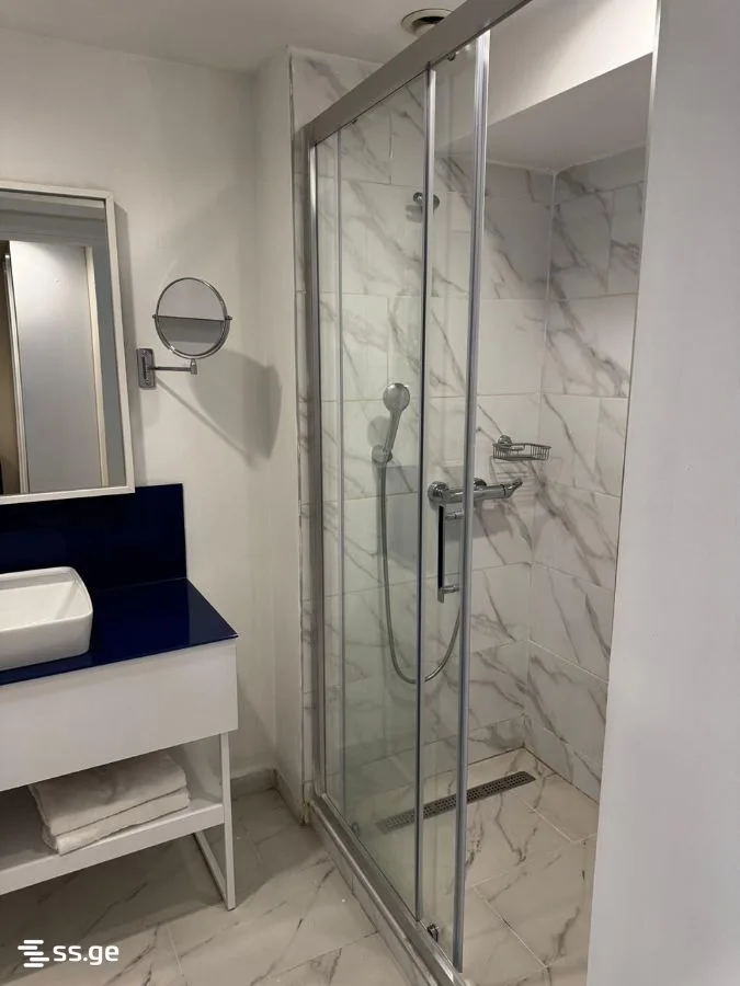 3 room Flat For Sale. Batumi · 3/11