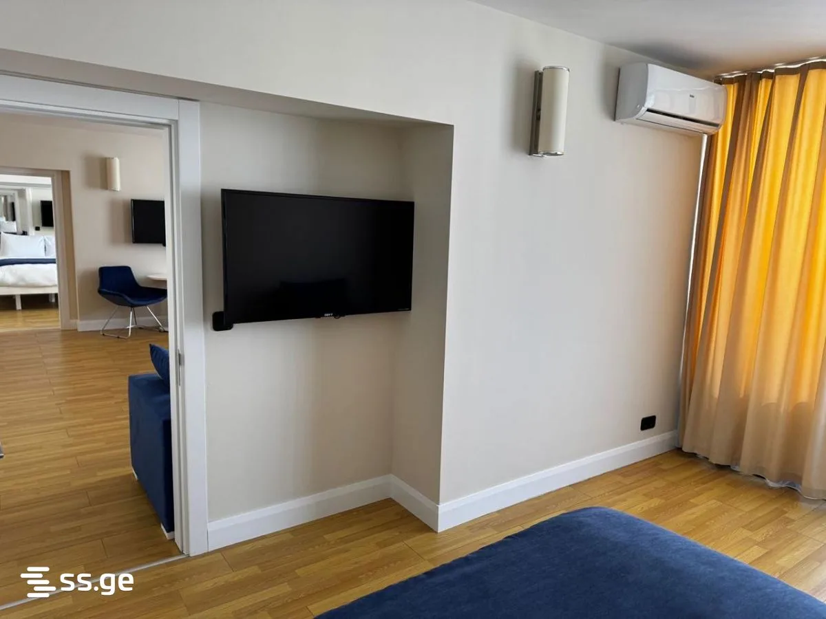 3 room Flat For Sale. Batumi · 6/11