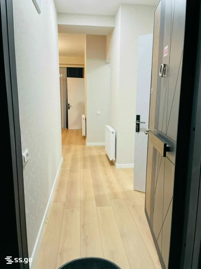 3 room Flat For Sale. Digomi · 3