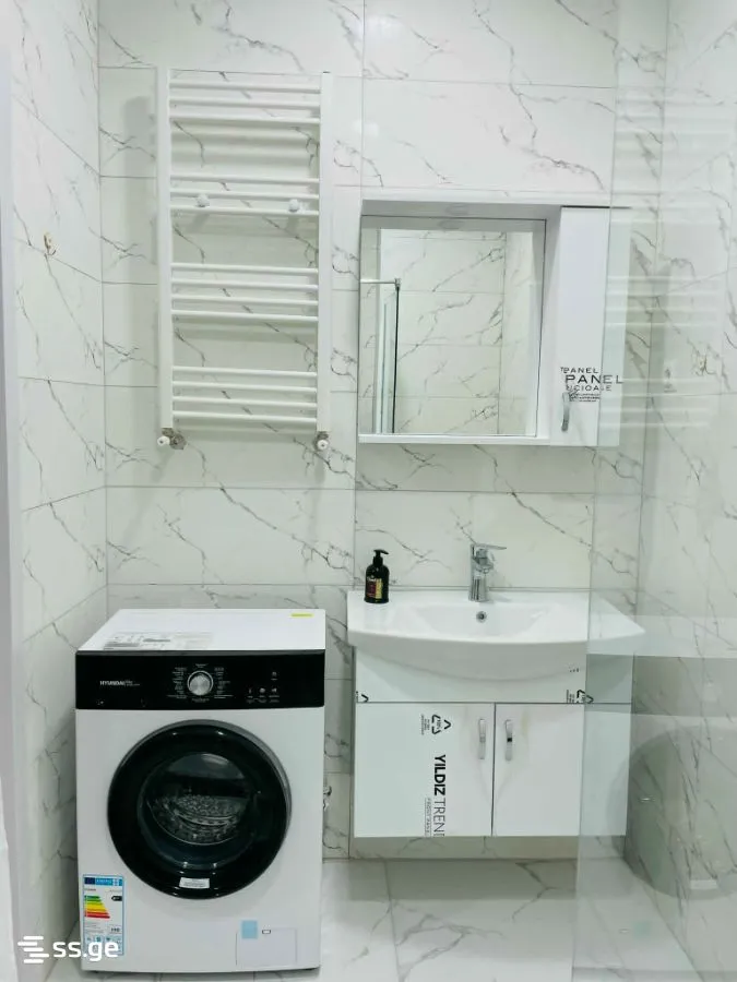 3 room Flat For Sale. Digomi · 5