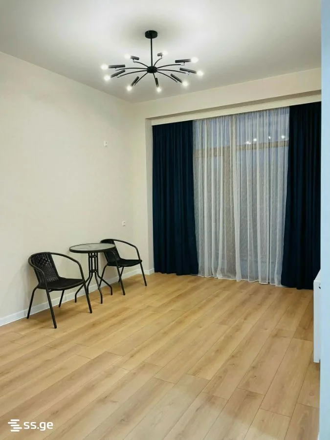 3 room Flat For Sale. Digomi · 7/12