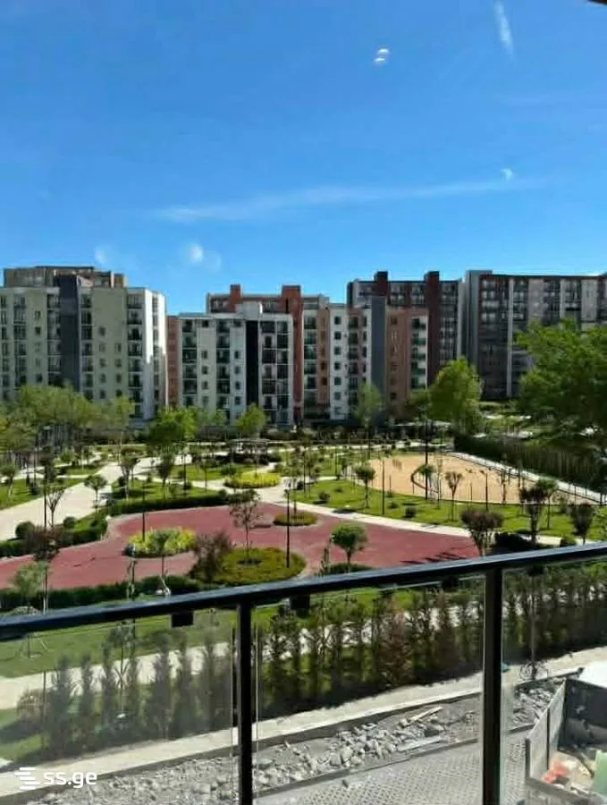 3 room Flat For Sale. Digomi · 11/12