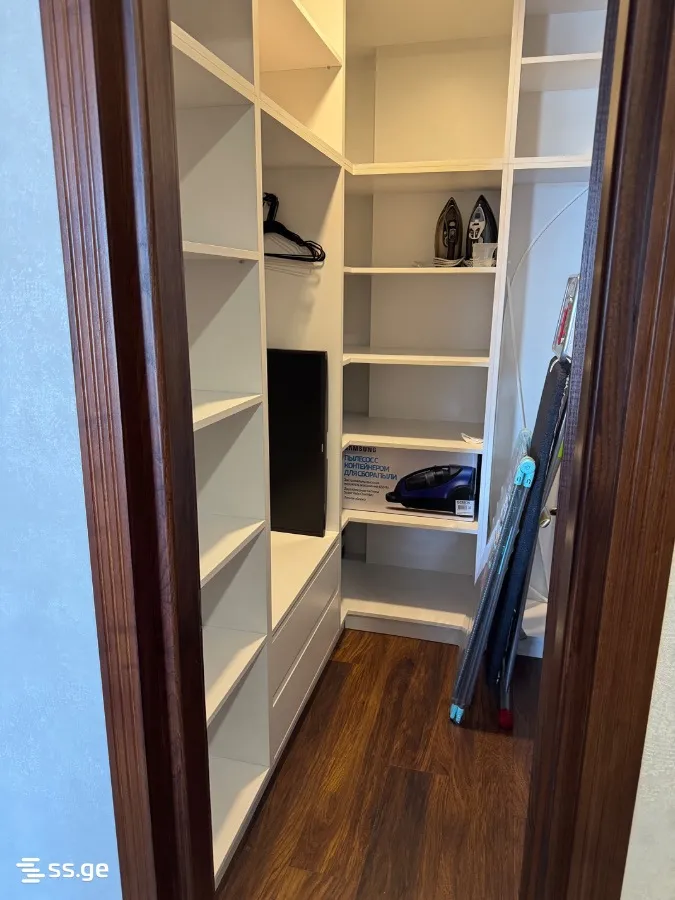 3 room Flat For Rent. Saburtalo · 6