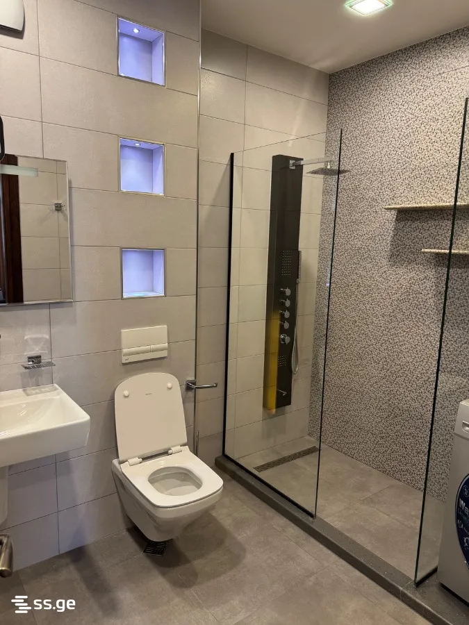 3 room Flat For Rent. Saburtalo · 11