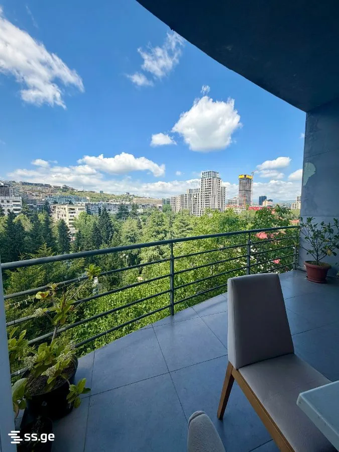 4 room Flat For Sale. Saburtalo