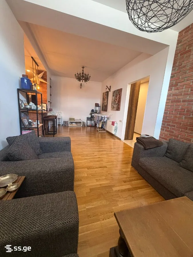 4 room Flat For Sale. Saburtalo · 7/12