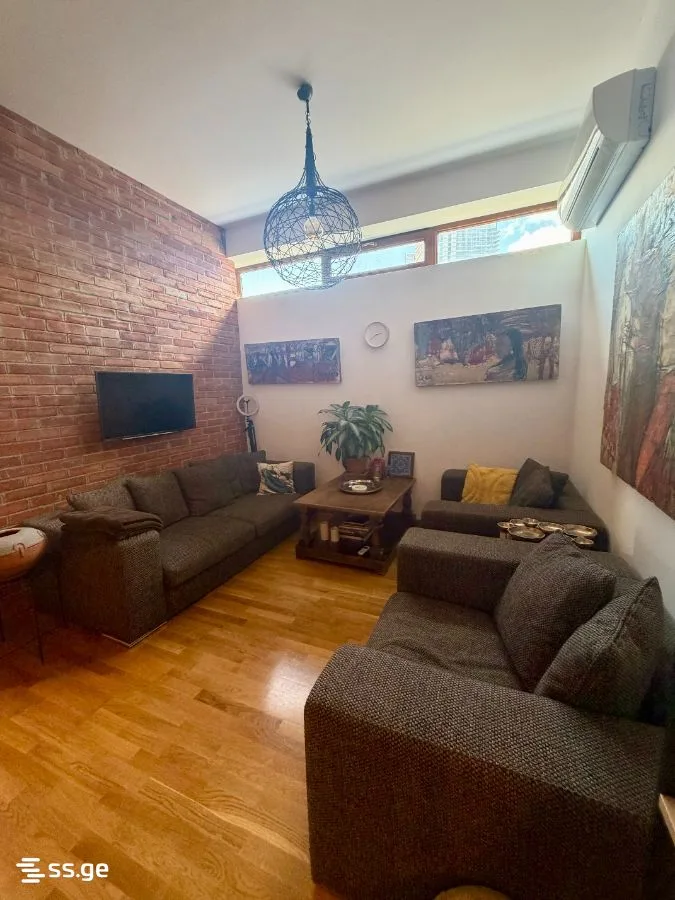 4 room Flat For Sale. Saburtalo · 8/12