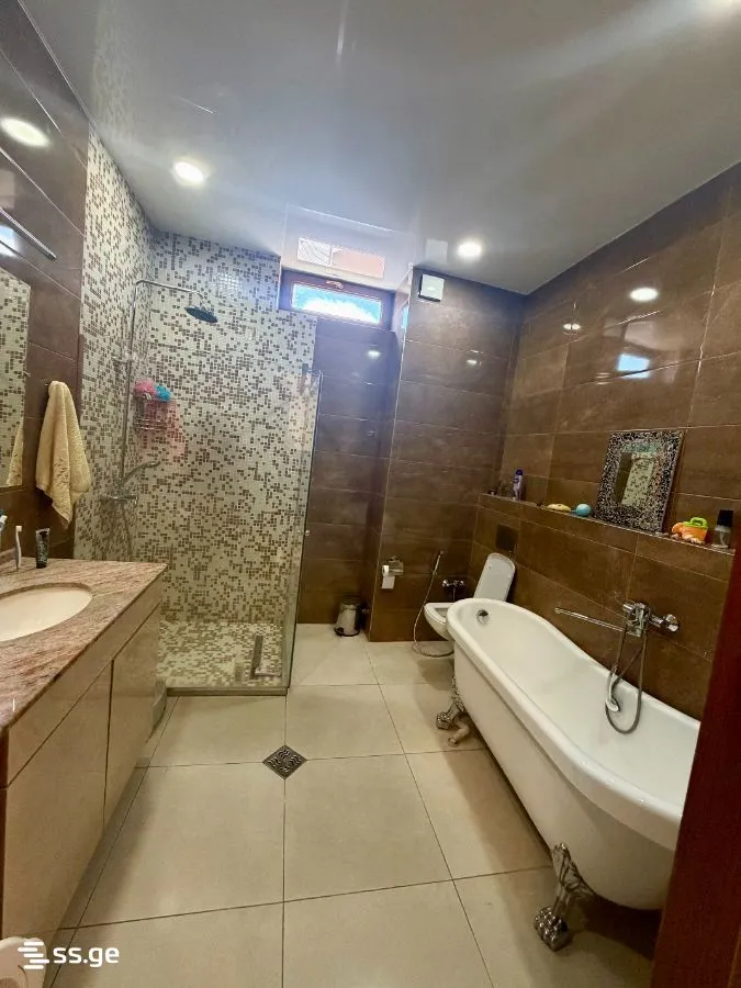 4 room Flat For Sale. Saburtalo · 12