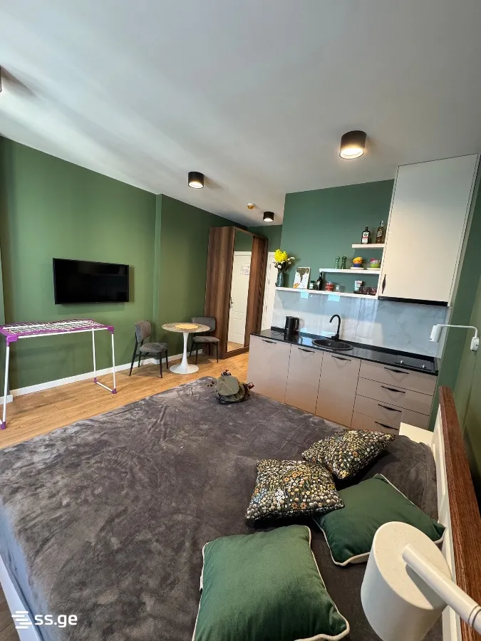 1 room Flat For Sale. Batumi · 3