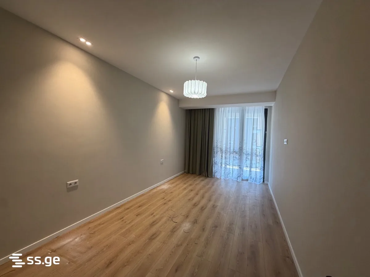 2 room Flat For Sale. Ortachala · 2/6