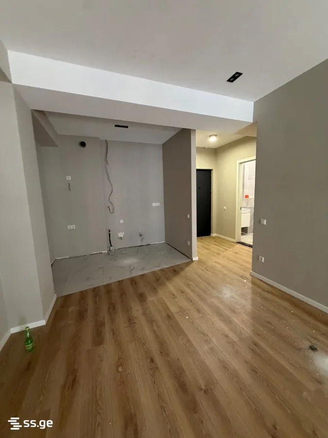 2 room Flat For Sale. Ortachala · 6/6