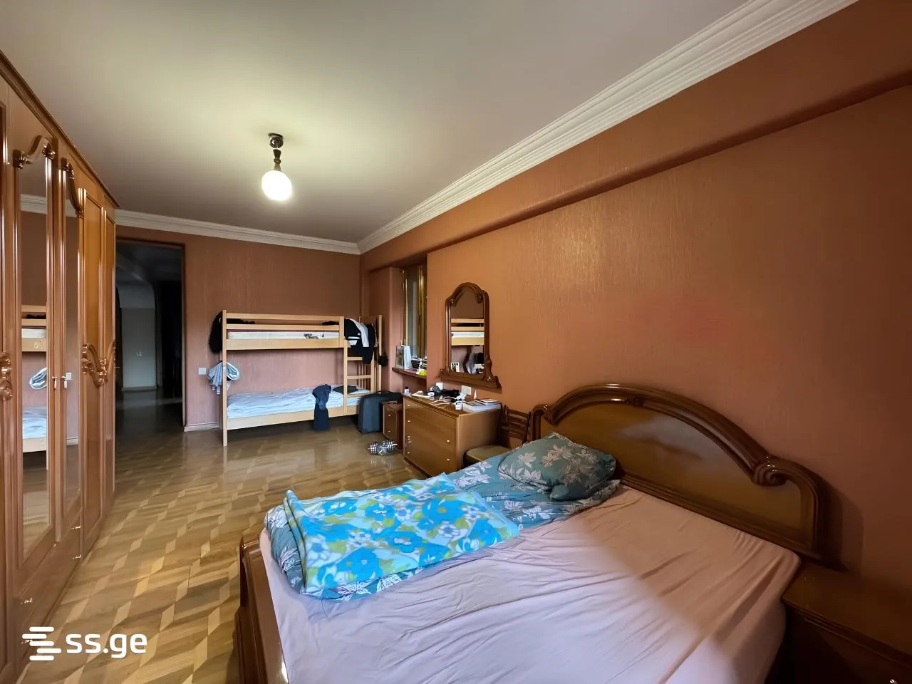 5 room Flat For Sale. Saburtalo · 4
