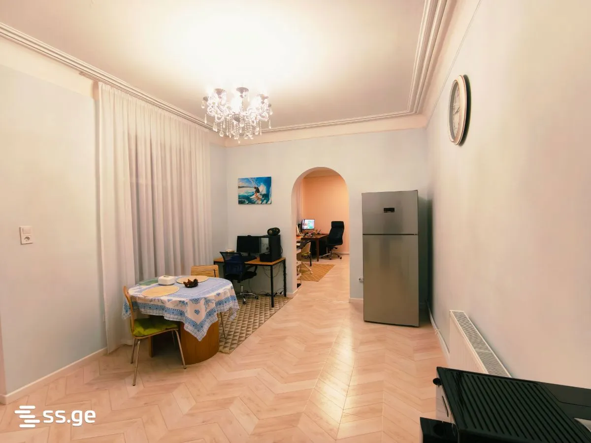 3 room Flat For Sale. Svanetis ubani · 4