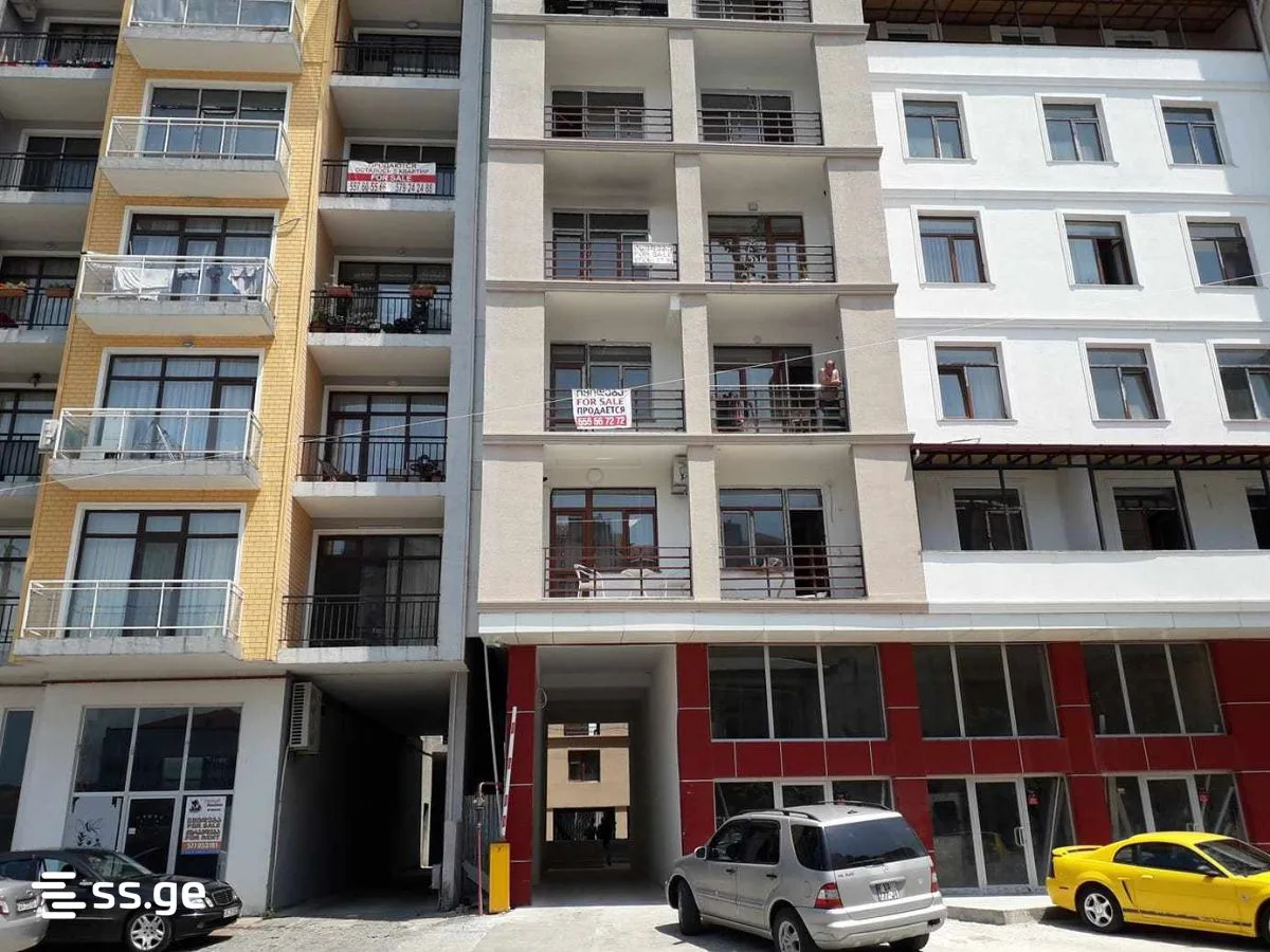 5 room Flat For Sale. Batumi · 7/12