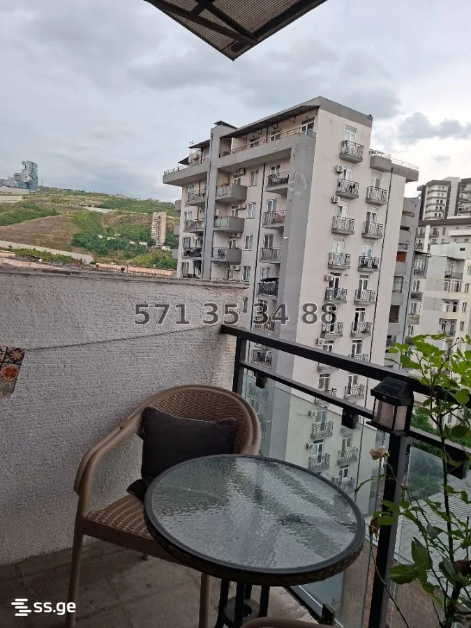 2 room Flat For Sale. Didube · 7