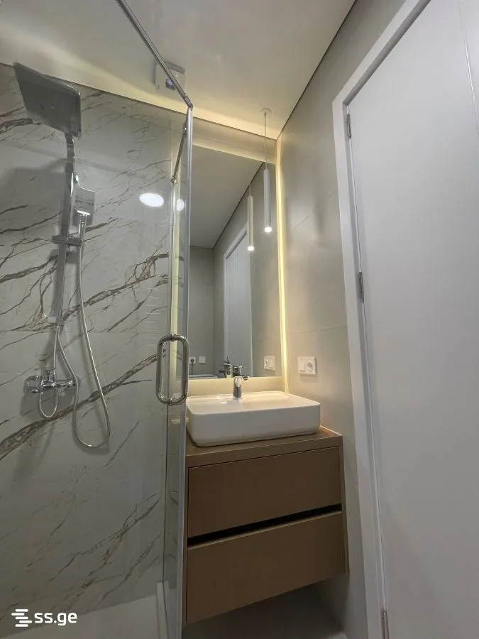 1 room Flat For Sale. Batumi · 8/12