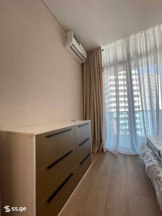 1 room Flat For Sale. Batumi · 10