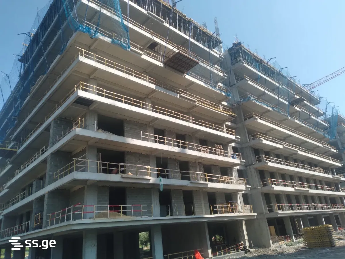2 room Flat For Sale. Digomi · 5