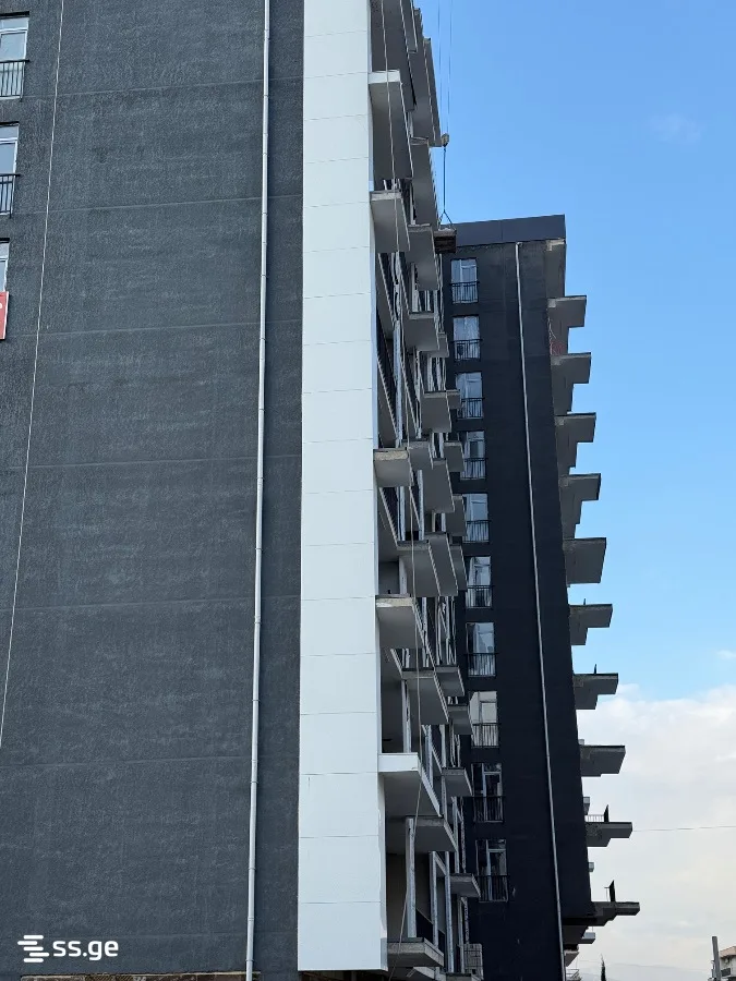 3 room Flat For Sale. Vashlijvari · 2/9