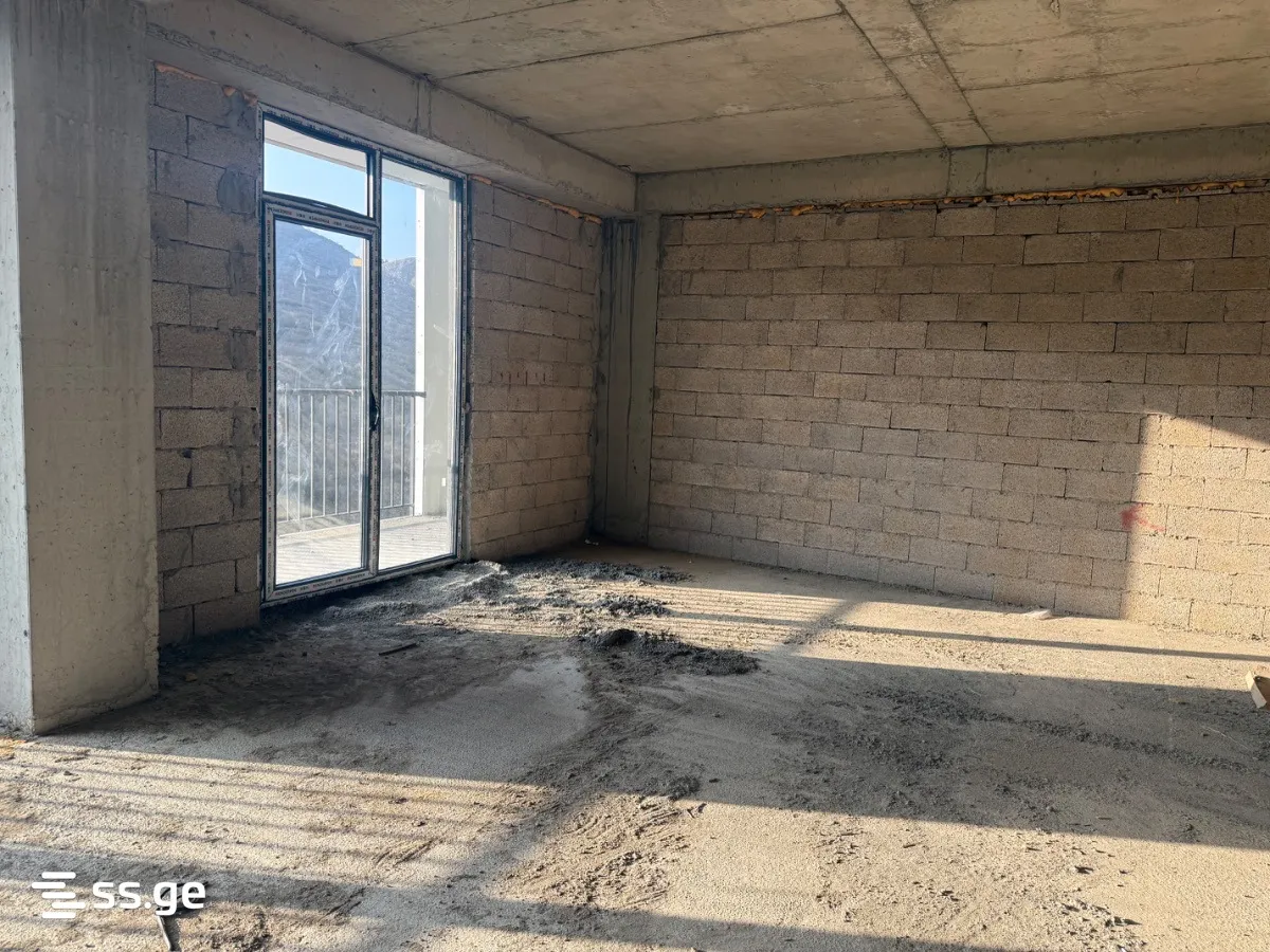 3 room Flat For Sale. Vashlijvari · 9
