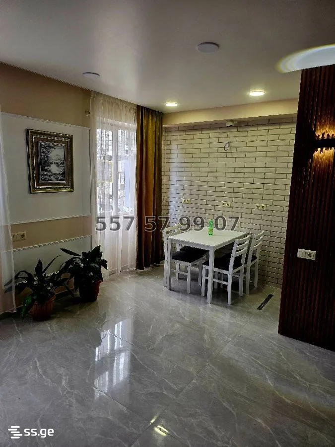 2 room Flat For Sale. Batumi · 5/11