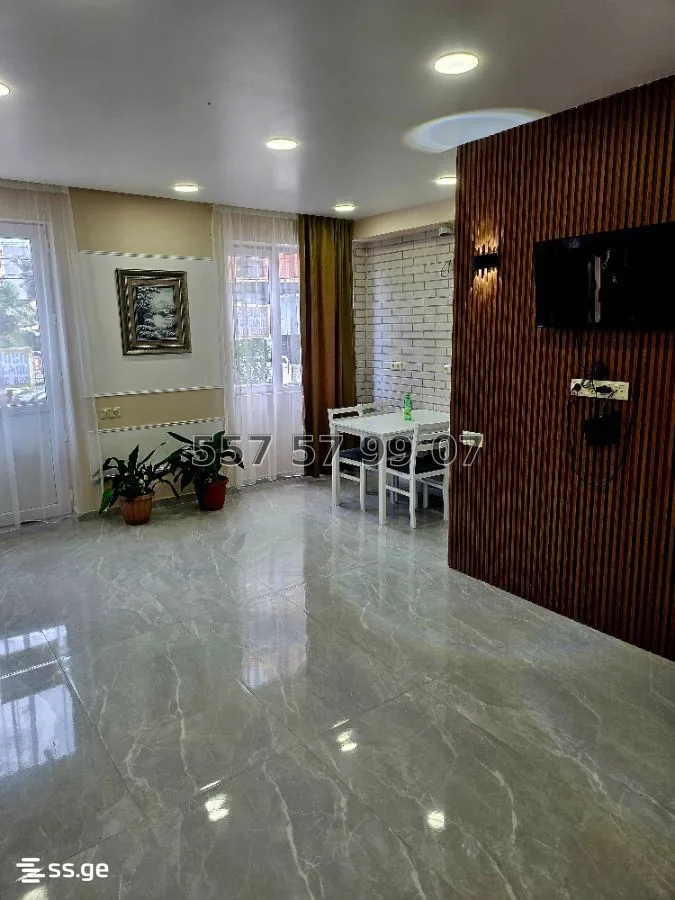 2 room Flat For Sale. Batumi · 6/11