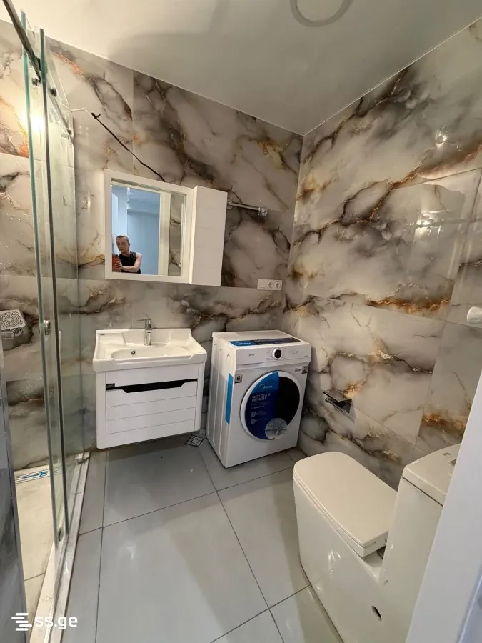 2 room Flat For Sale. Didi digomi · 7
