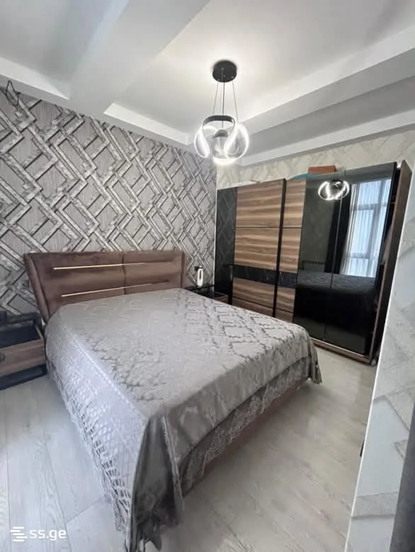 4 room Flat For Rent. Batumi · 4/12