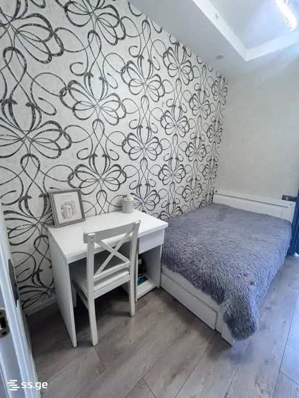 4 room Flat For Rent. Batumi · 6